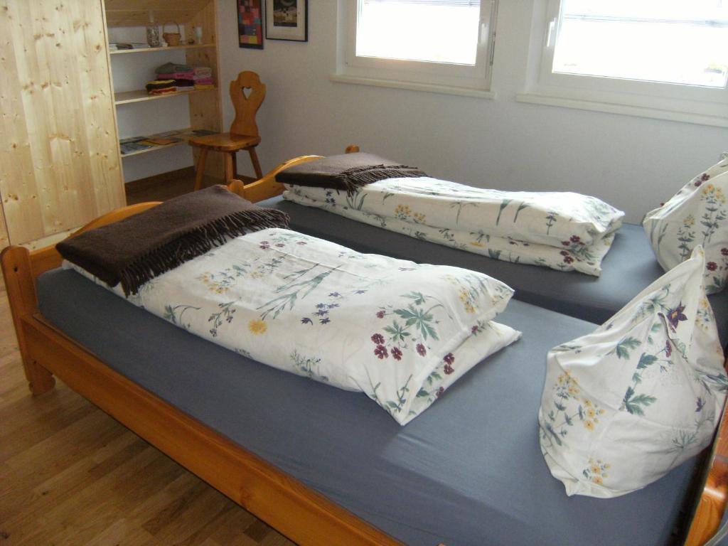 Appartement De Vacances Niederer La Côte-aux-Fées Buitenkant foto